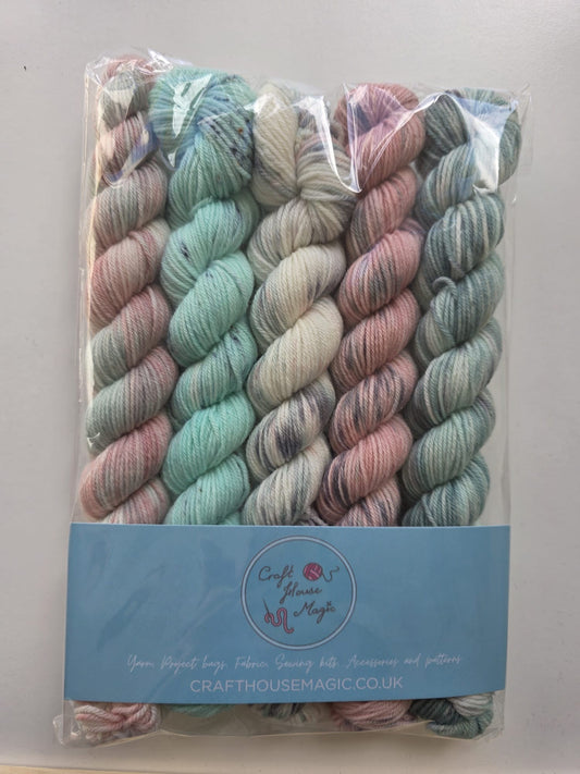 4ply Mix tape minis Vol22 by Craft house magic