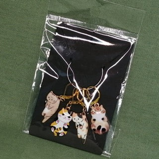 set of 4 cat stitch markers